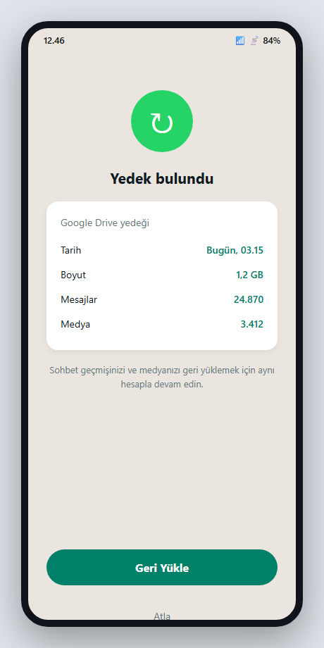 Yeni telefonda WhatsApp kurulumunda Yedek bulundu ekranı ve Geri Yükle düğmesi